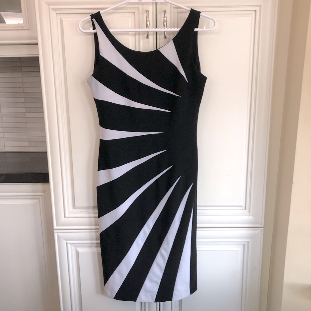 Joseph Ribkoff women’s sleeveless dress